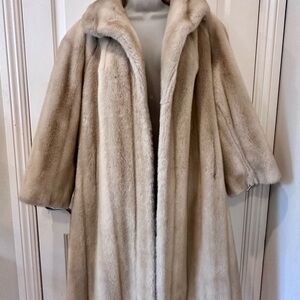 Faux fur jacket. Made in US. No size label but fits like a L.